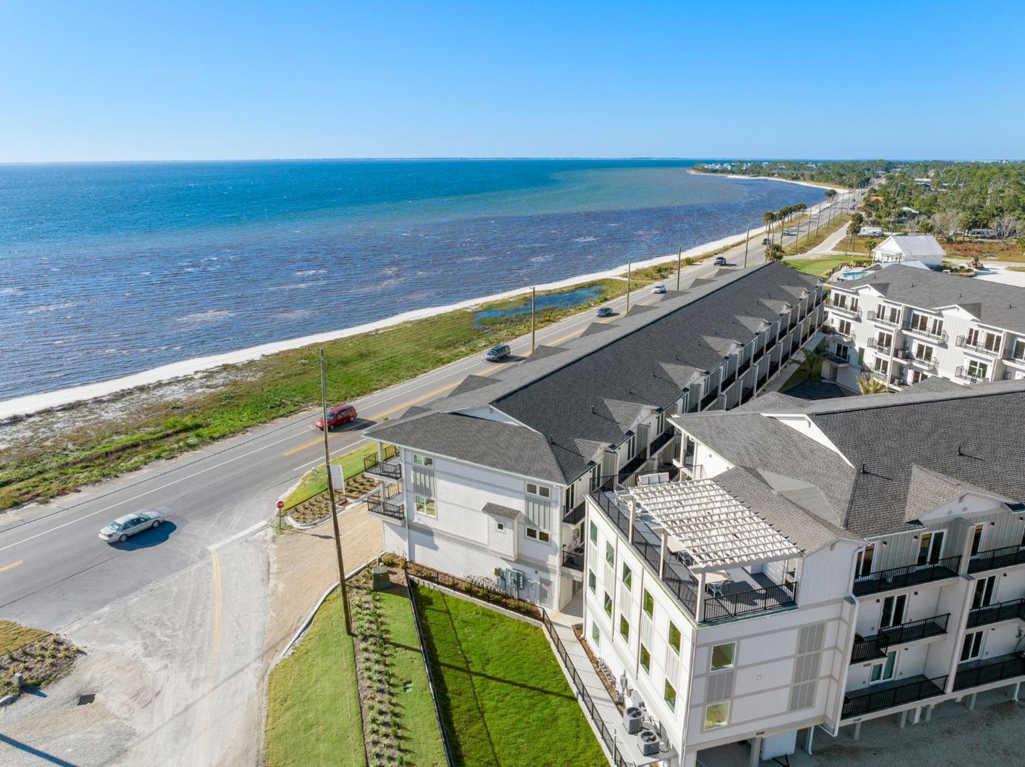 Dolphin Watch By Pristine Properties Vacation Rentals Port St. Joe Exterior photo